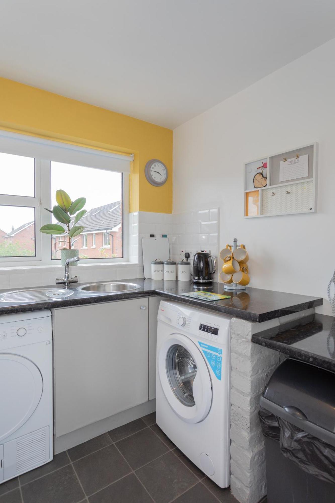 Ardenlee - Stylish 3 Bed Apt Close To City, Parking And Wifi Belfast Exterior foto